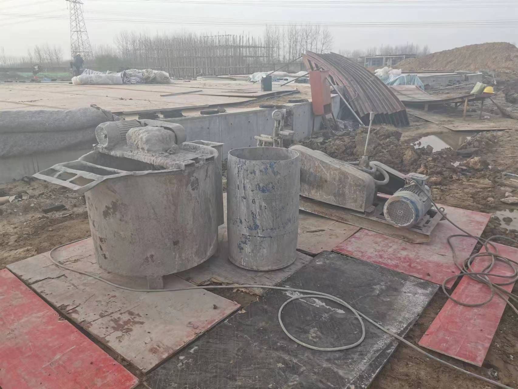 陈巴尔虎设备基础注浆